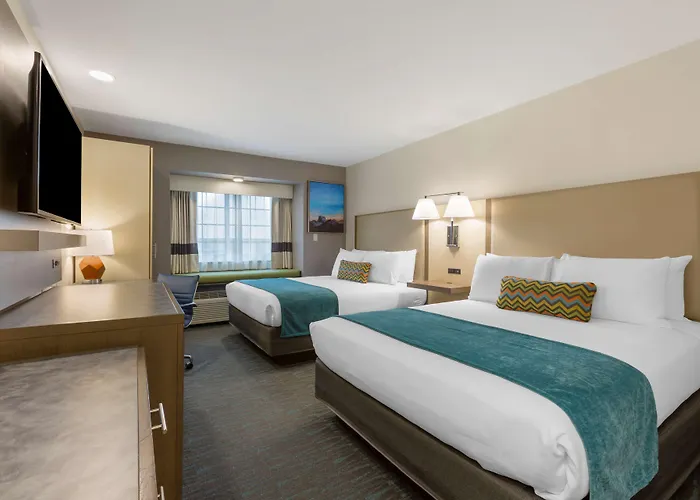 Hotel Western Foothills & Yuma